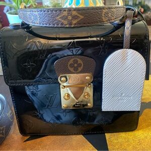 💯💯AUTH LOUIS VUITTON SPRING STREET NM MONOGRAM/VERNIS/EPI CROSSBODY HANDBAG